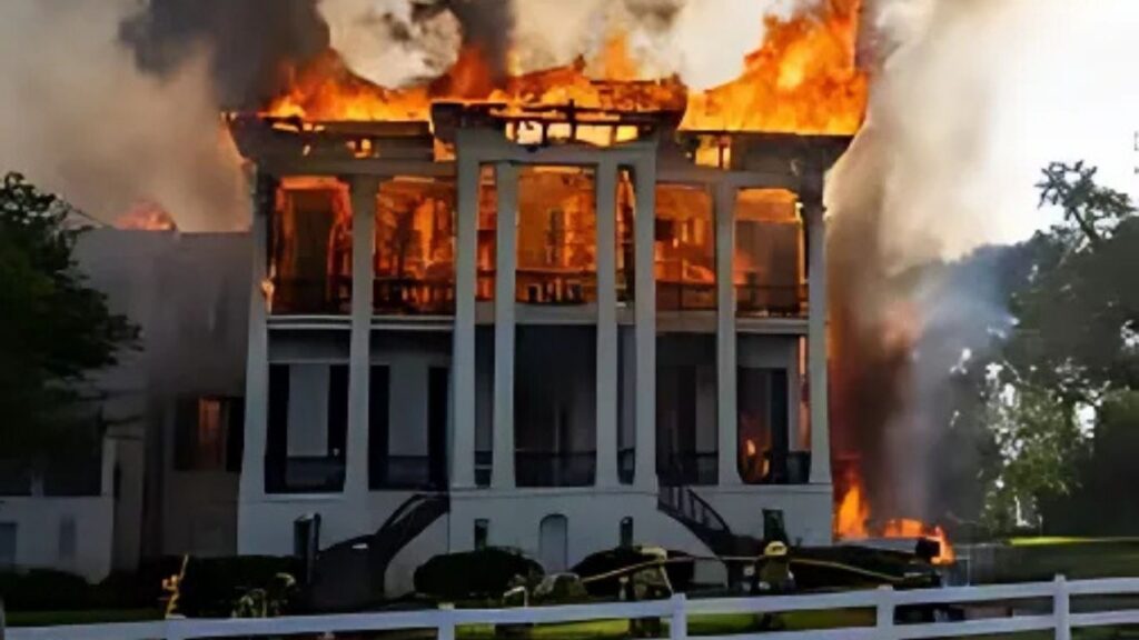 Nottoway Plantation Massive Fire Guts, White Castle in Jeopardy 1 Nottoway Plantation 1